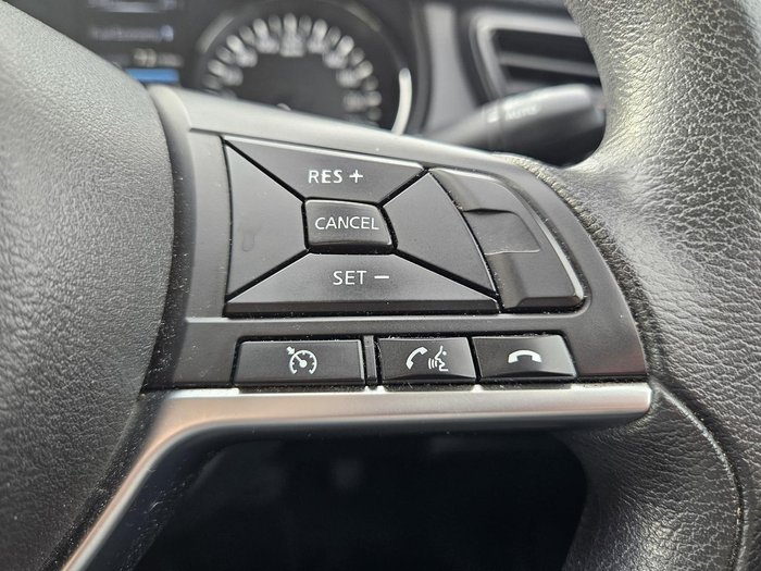 2017 Nissan X-TRAIL ST
