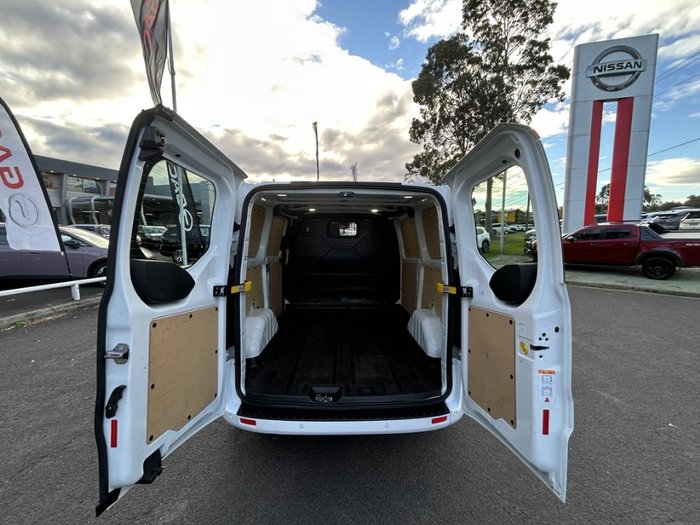2022 FORD TRANSIT CUSTOM 320S SPORT