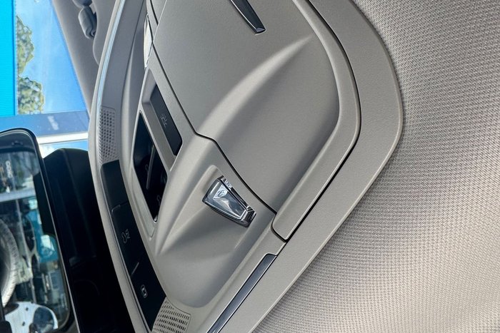 2026 GWM Tank 300 Lux P01 4X4 On Demand CrystalBlack (N101)