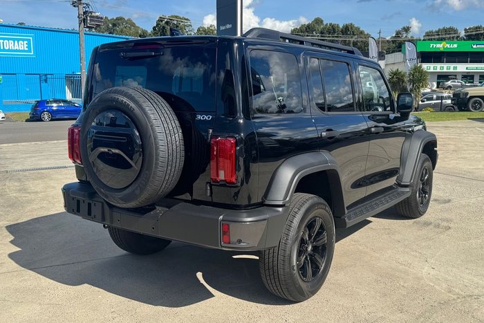 2026 GWM Tank 300 Lux P01 4X4 On Demand CrystalBlack (N101)