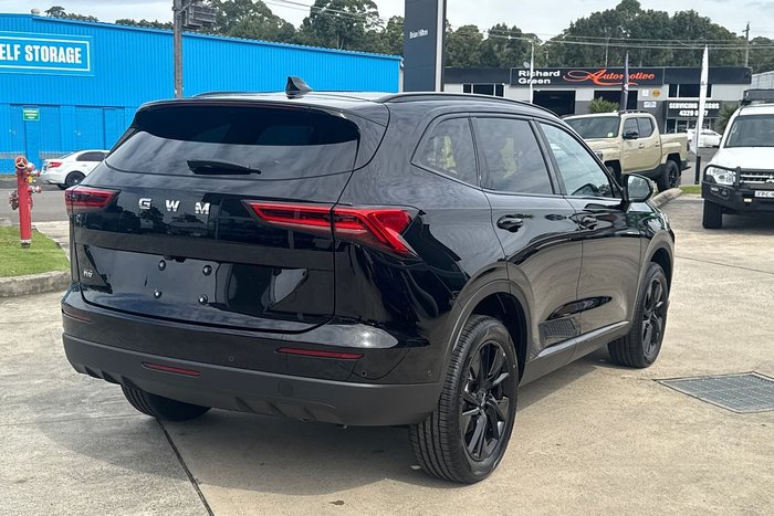 2025 GWM Haval H6 Ultra Hybrid B01 Golden Black (8T01)