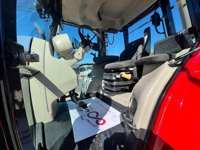 2018 Massey Ferguson 5712S