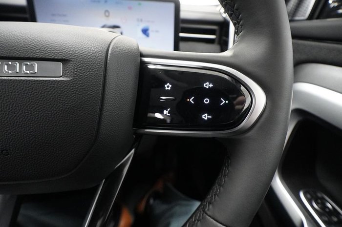 2025 Jaecoo J7 Track