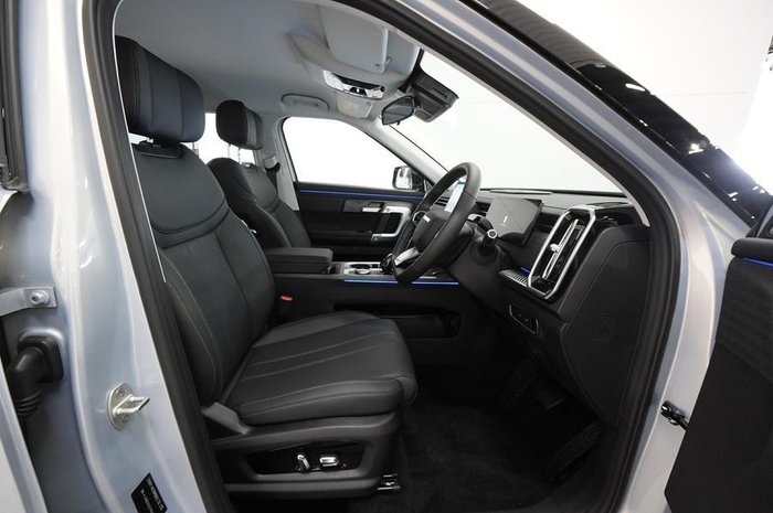 2025 Jaecoo J7 Track