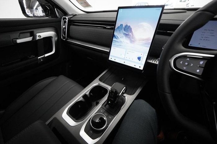 2025 Jaecoo J7 Track