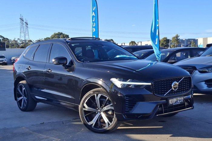 2022 Volvo XC60 Recharge Ultimate T8 Plug-In Hybrid