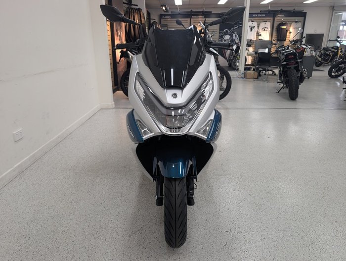 2026 CFMOTO 150 SC Silver