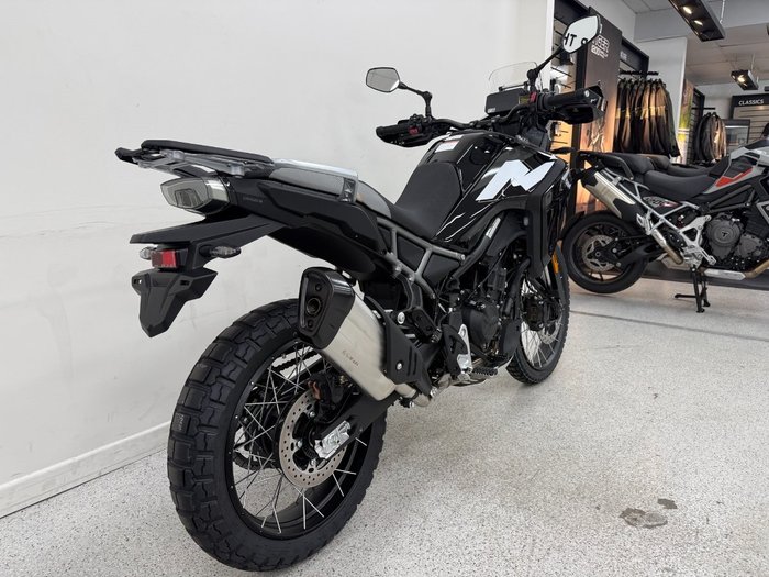 2026 CFMOTO 450 MT Black