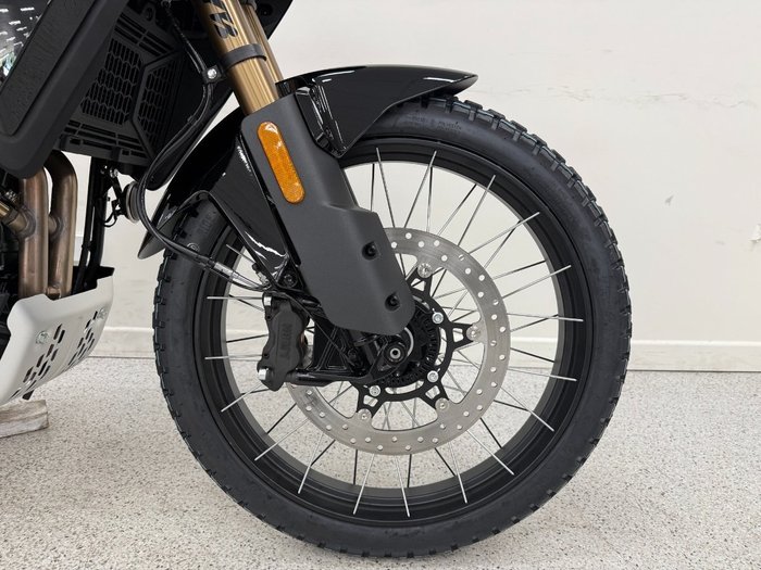 2026 CFMOTO 450 MT Black