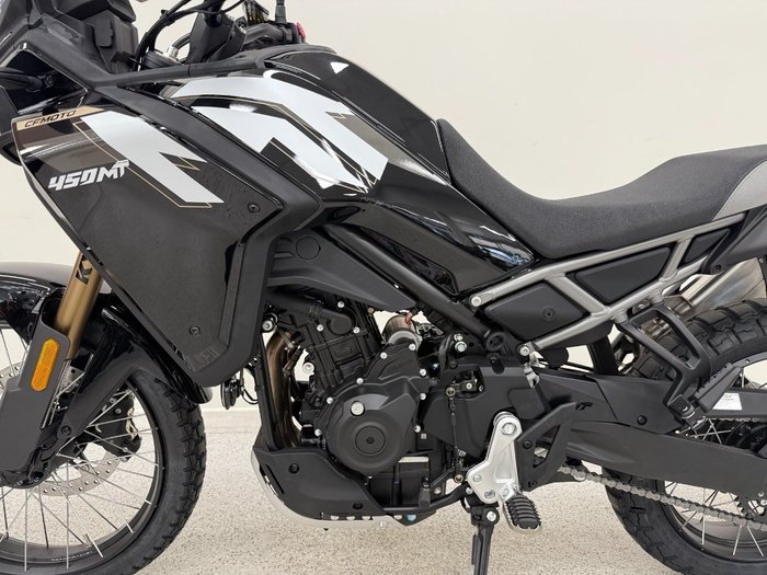 2026 CFMOTO 450 MT Black