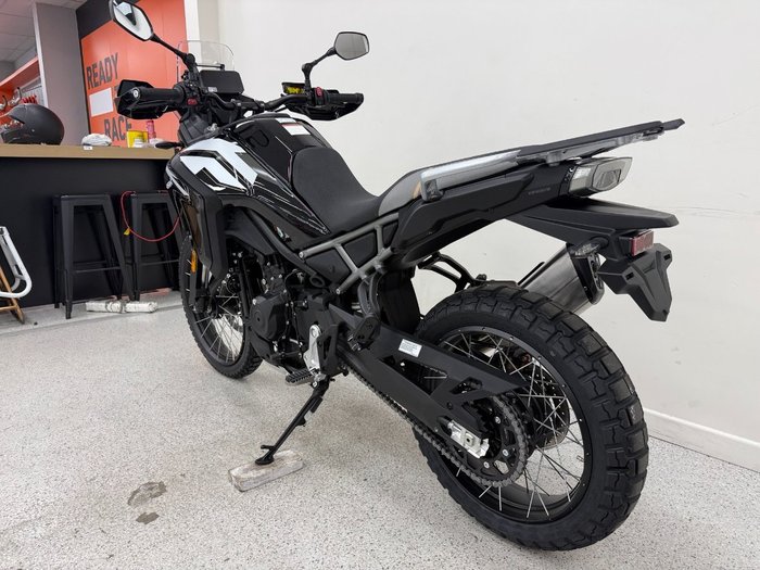 2026 CFMOTO 450 MT Black