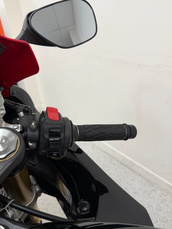 2014 Suzuki GSX-R750 Black