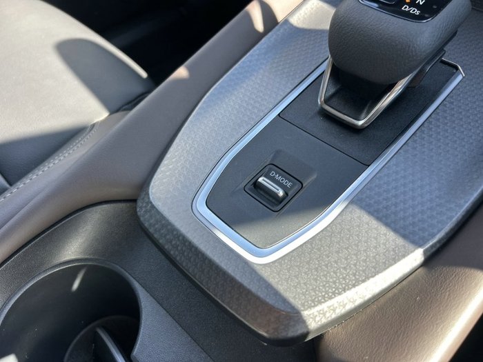 2025 Nissan QASHQAI TI 2 TONE