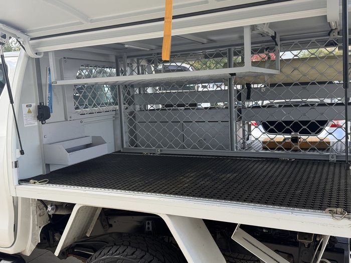 2018 Toyota Hilux SR