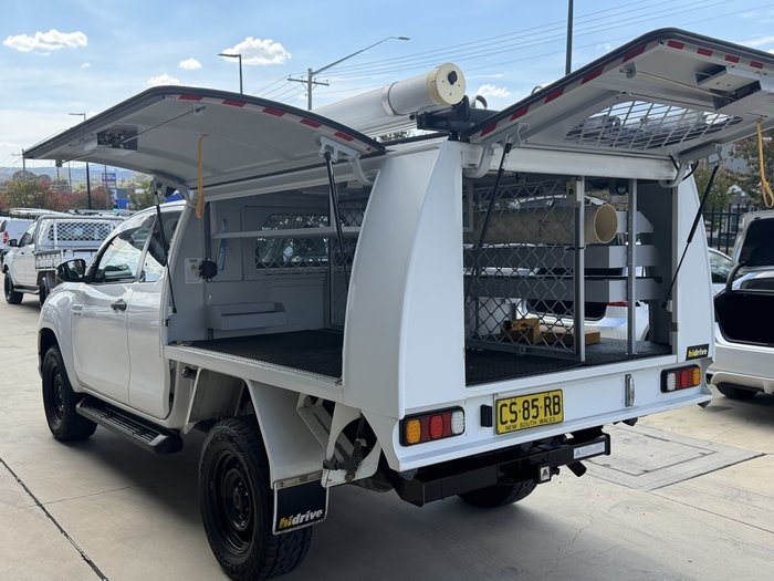 2018 Toyota Hilux SR