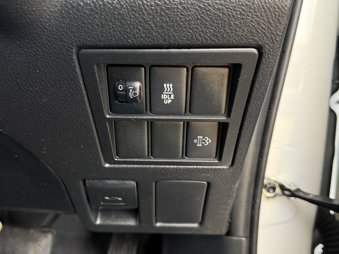 2018 Toyota Hilux SR