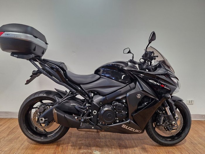 2020 Suzuki GSX-S1000F Black
