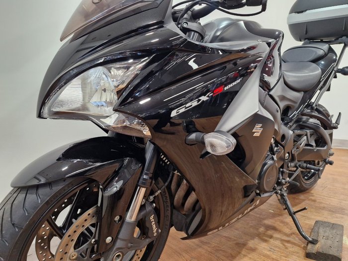 2020 Suzuki GSX-S1000F Black