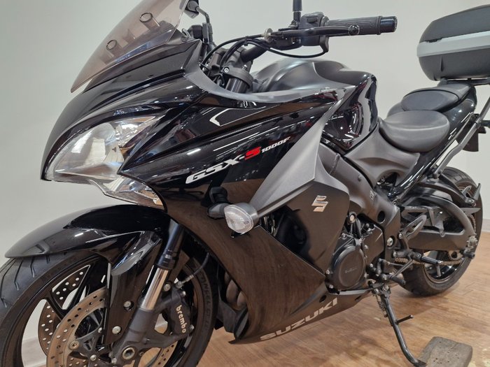 2020 Suzuki GSX-S1000F Black