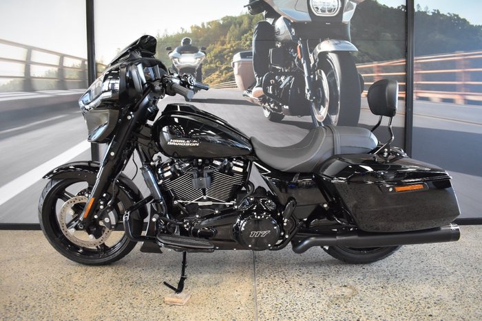2024 HARLEY-DAVIDSON FLHX STREET GLIDE (117)