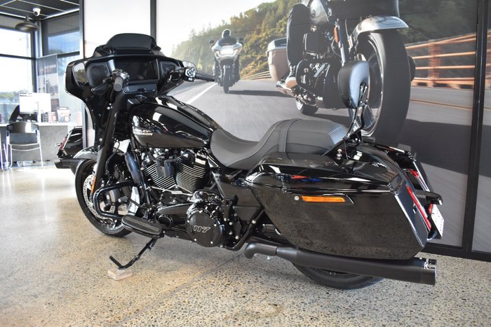 2024 HARLEY-DAVIDSON FLHX STREET GLIDE (117)