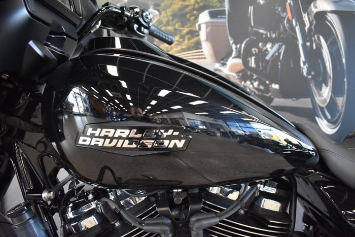 2024 HARLEY-DAVIDSON FLHX STREET GLIDE (117)