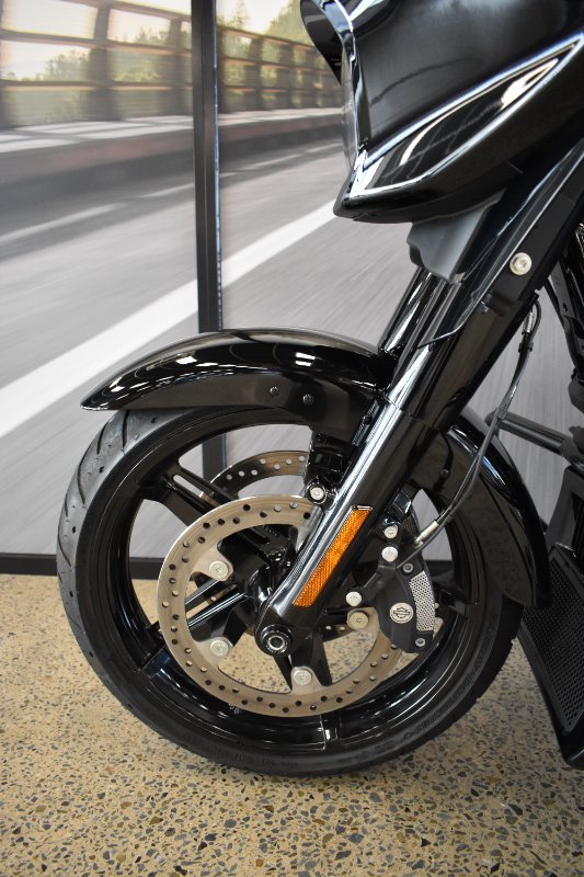 2024 HARLEY-DAVIDSON FLHX STREET GLIDE (117)