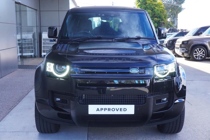 2025 Land Rover Defender 110 D350 X-Dynamic HSE