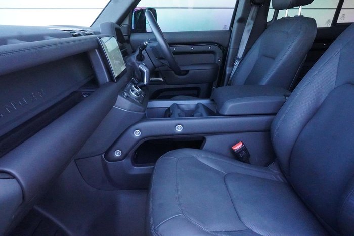 2025 Land Rover Defender 110 D350 X-Dynamic HSE