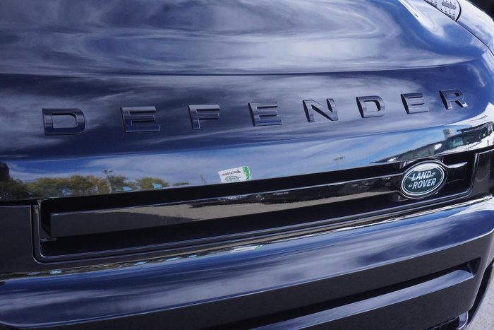 2025 Land Rover Defender 110 D350 X-Dynamic HSE