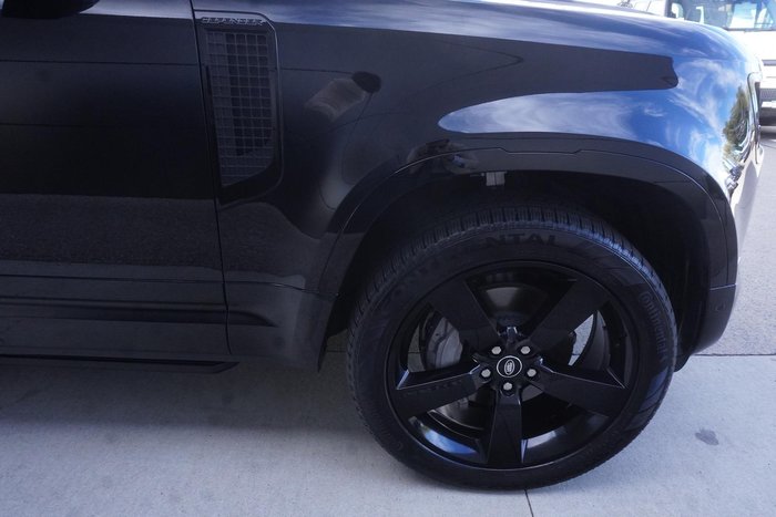 2025 Land Rover Defender 110 D350 X-Dynamic HSE