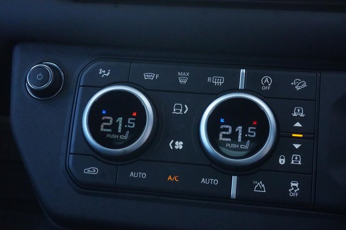 2025 Land Rover Defender 110 D350 X-Dynamic HSE