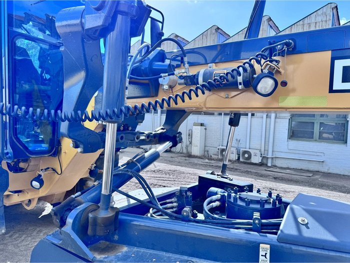 2022 John Deere 672 Gp Awd