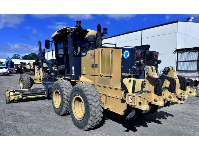 2022 John Deere 672 Gp Awd