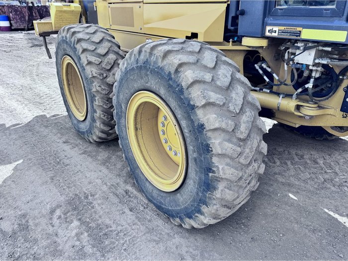 2022 John Deere 672 Gp Awd