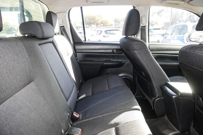 2018 Toyota Hilux SR