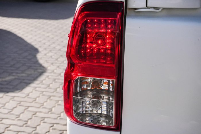 2018 Toyota Hilux SR