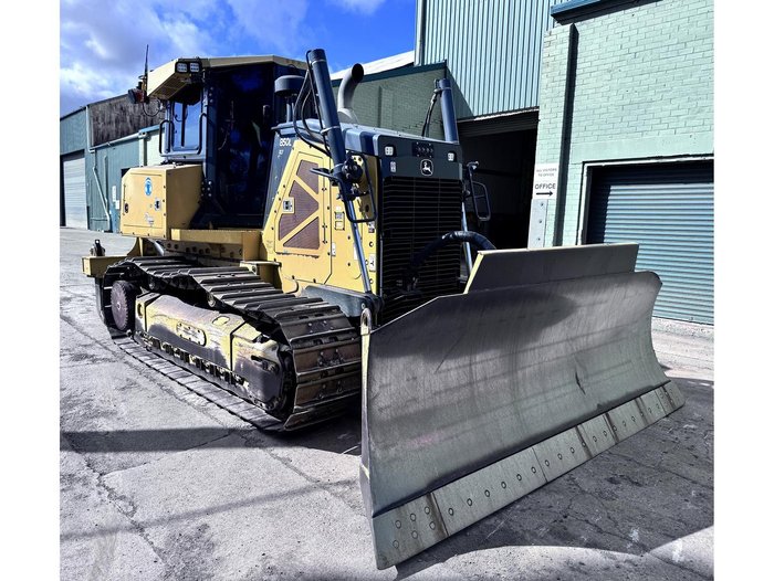 John Deere 850L Xlt