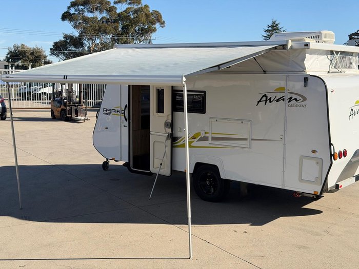 2020 Avan Aspire 499 Pop Top