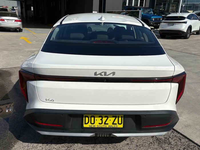 2025 Kia K4 S