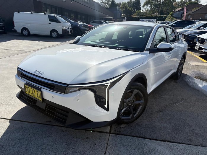 2025 Kia K4 S