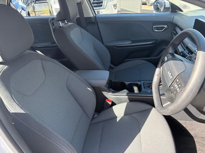 2025 Kia K4 S