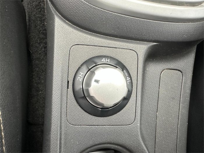 2016 Isuzu MU-X LS-T MY15.5 4X4 Dual Range Titanium Silver