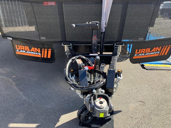 2026 Urban Caravans X-Terrrain 20 Club Louunge