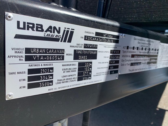 2026 Urban Caravans X-Terrrain 20 Club Louunge