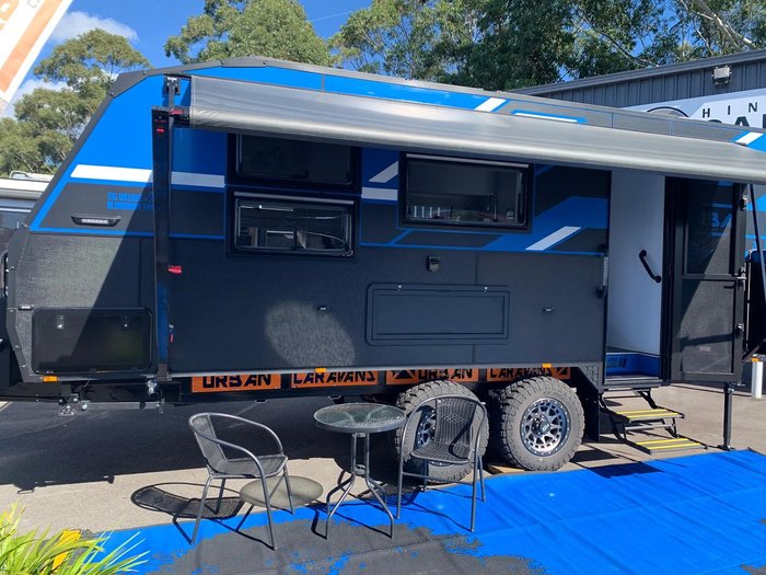 2026 Urban Caravans X-Terrrain 20 Club Louunge