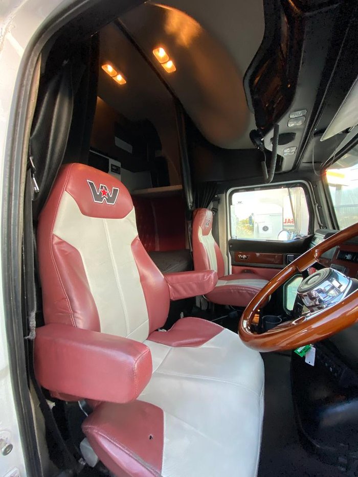 2018 Western Star 5800 Series