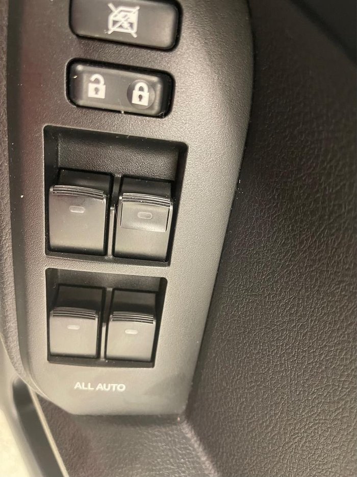 2018 Toyota Landcruiser Prado Kakadu GDJ150R 4X4 Dual Range Silver Pearl