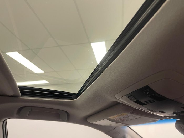 2018 Toyota Landcruiser Prado Kakadu GDJ150R 4X4 Dual Range Silver Pearl