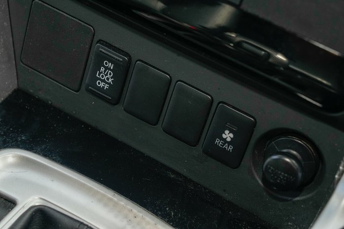 2018 Mitsubishi Pajero Sport GLS